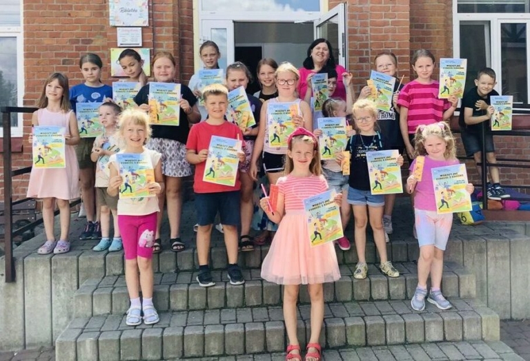 Wakacje w bibliotece w Rogach