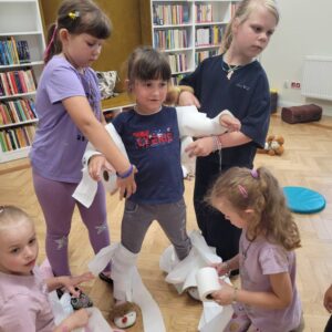 Wakacje w bibliotece w Targowiskach