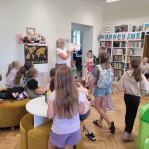 Wakacje w bibliotece w Targowiskach
