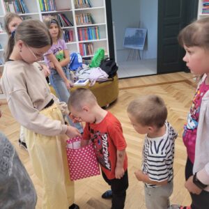 Wakacje w bibliotece w Targowiskach