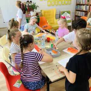 Wakacje w bibliotece w Rogach