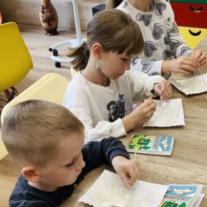 Wakacje w bibliotece w Rogach