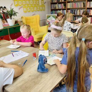 Wakacje w bibliotece w Rogach