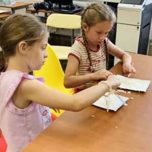 Wakacje w bibliotece w Rogach