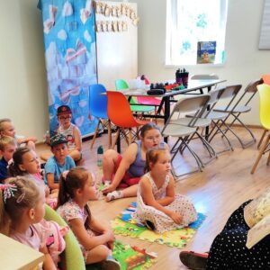 Wakacje w bibliotece we Wrocance
