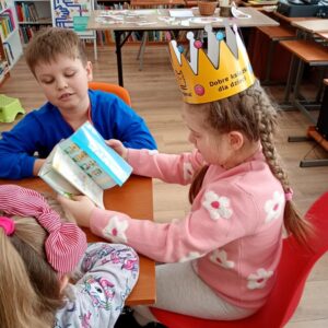 Rogi Międzynarodowy Dzień Postaci z Bajek