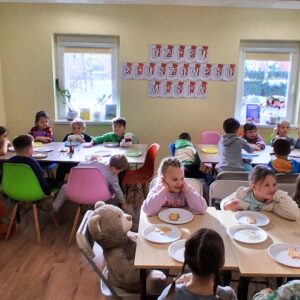 Dzień Pluszowego Misia w bibliotece we Wrocance