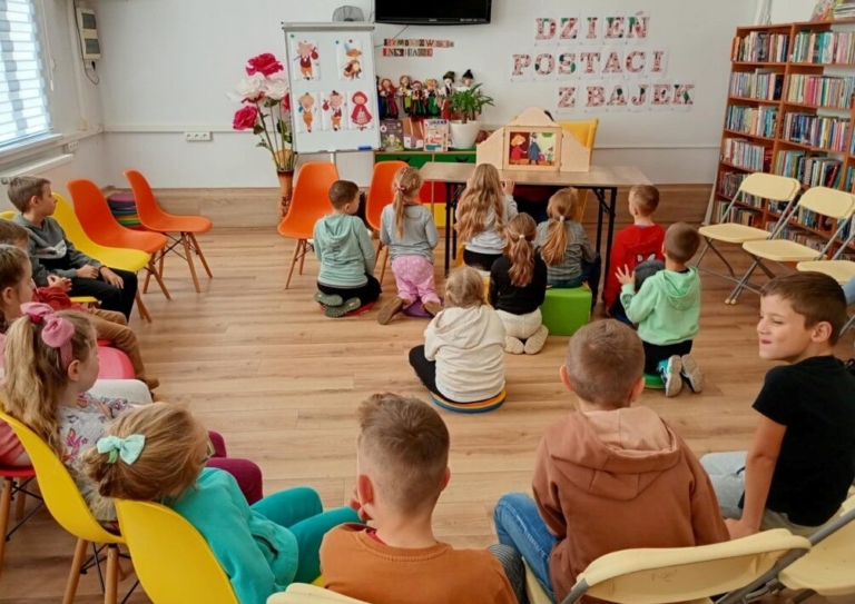 Rogi Międzynarodowy Dzień Postaci z Bajek
