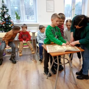 Wizyta pierwszaków w Rogach