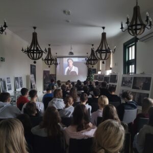Projekcja filmu "Weigl - zwyciężyć tyfus"