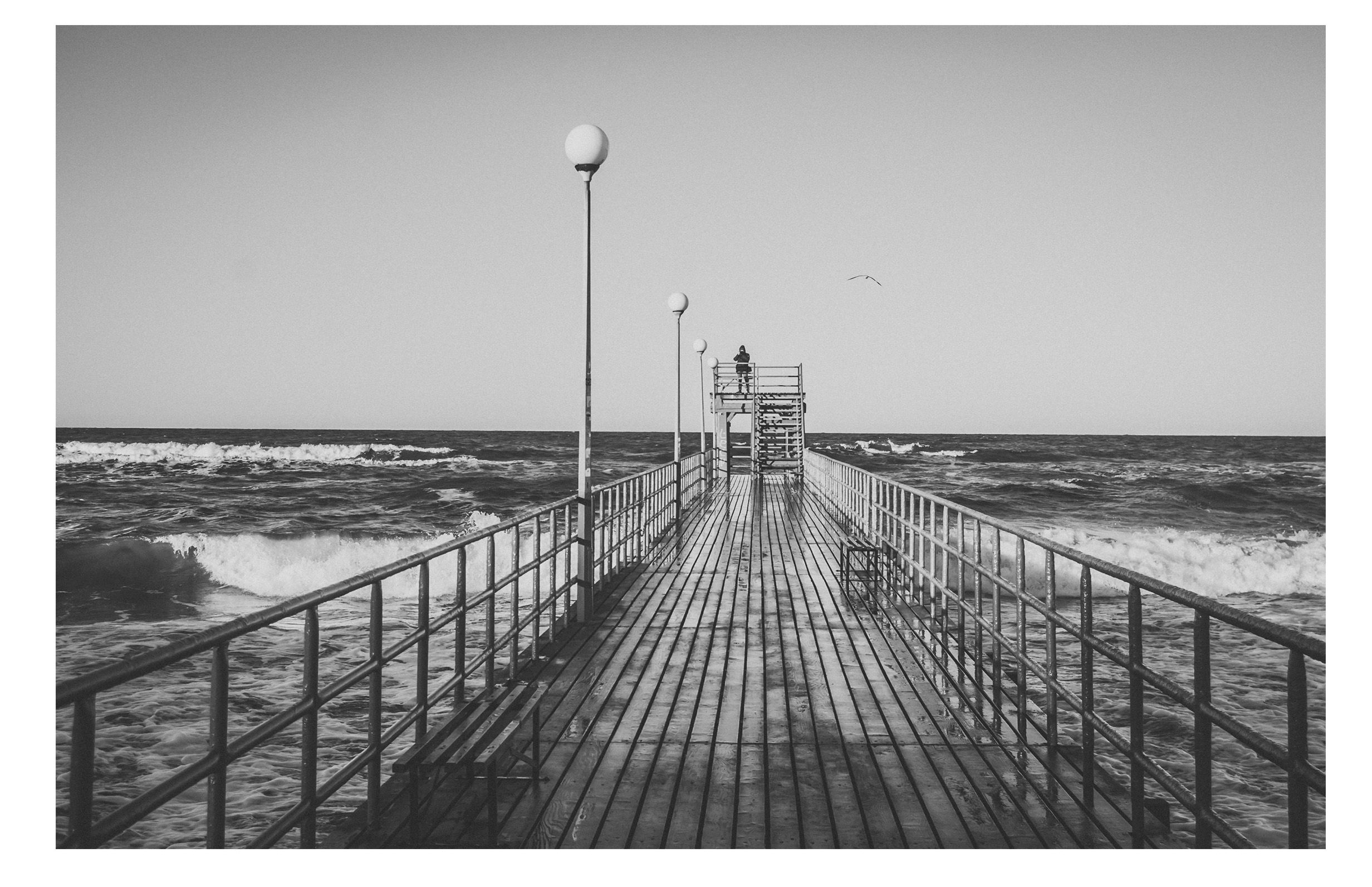 You are currently viewing Wystawa Fotograficzna „Niecodzienne morze zimową porą”