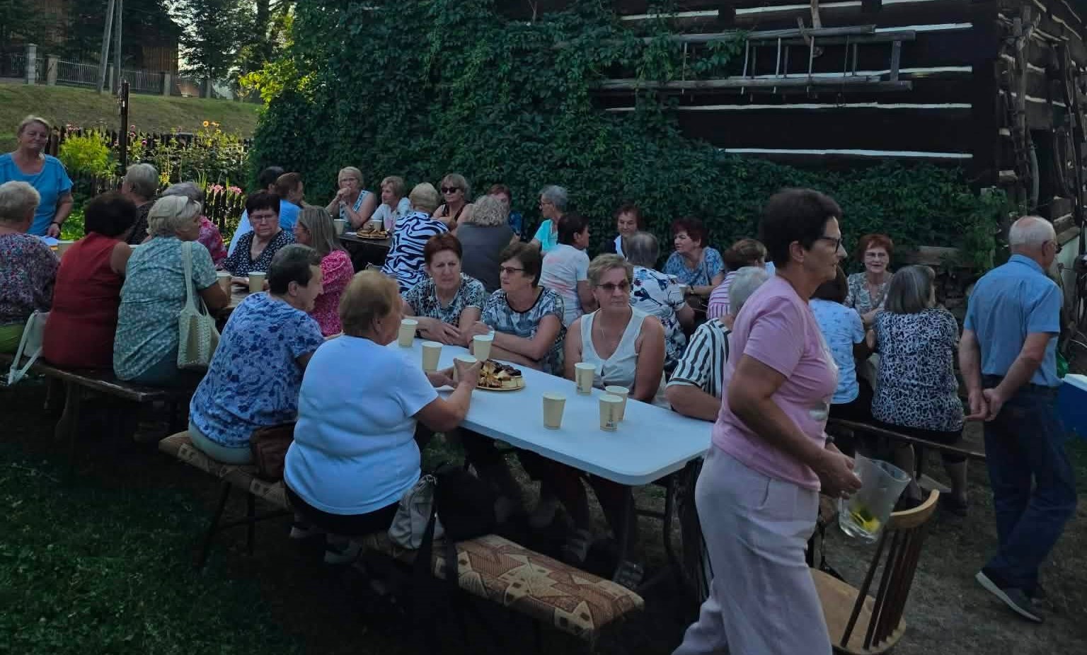Seniorzy i Fundacja Biedronka